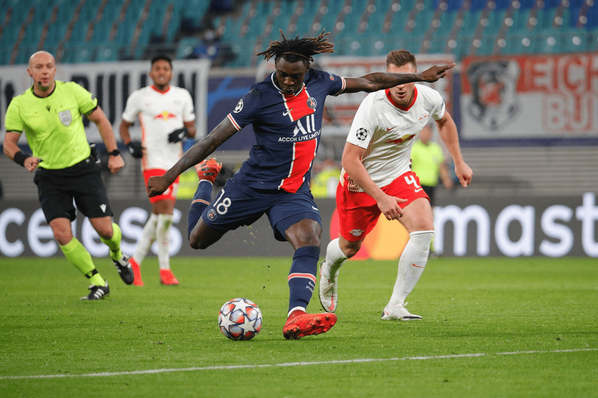 C7-JackeyLove官方宣布爆冷新规，曼联引发争议！的简单介绍