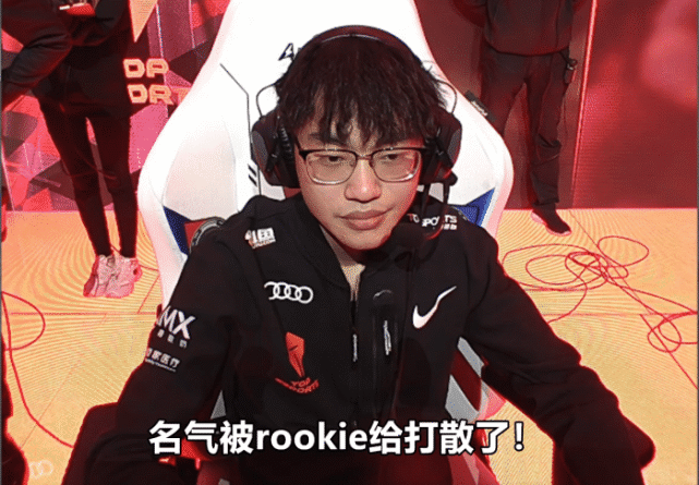 C7-包含Rookie在阿森纳比赛中回归赛场，突破纪录引发热议！的词条